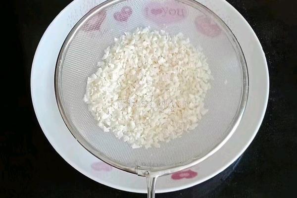 香甜疙瘩糊 (宝宝辅食）的做法图解5