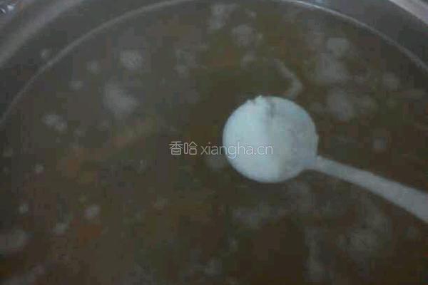 牛肉粉丝汤的做法图解2