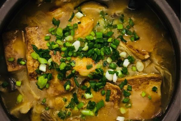 虾仁菌菇烩豆腐的做法图解4