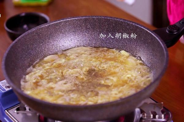 韩式牛肉年糕汤的做法图解10