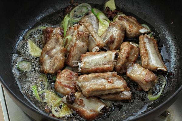 红烧排骨炖土豆的做法图解5