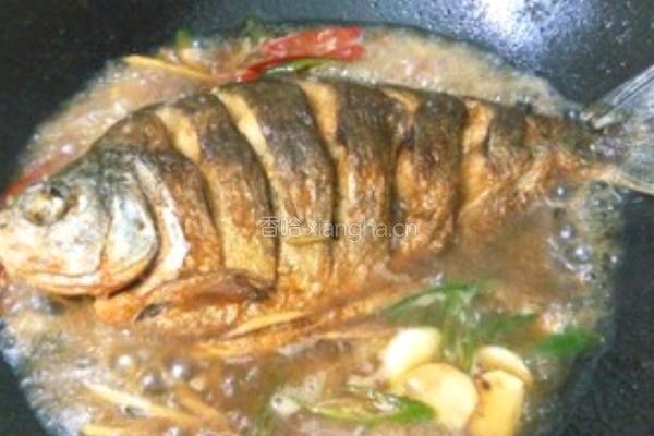红烧鱼的做法图解7