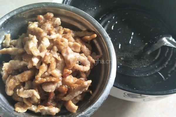 青椒肉丝的做法图解2