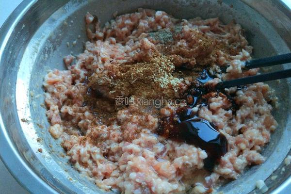 新文美食 菠菜酱肉包子的做法图解7