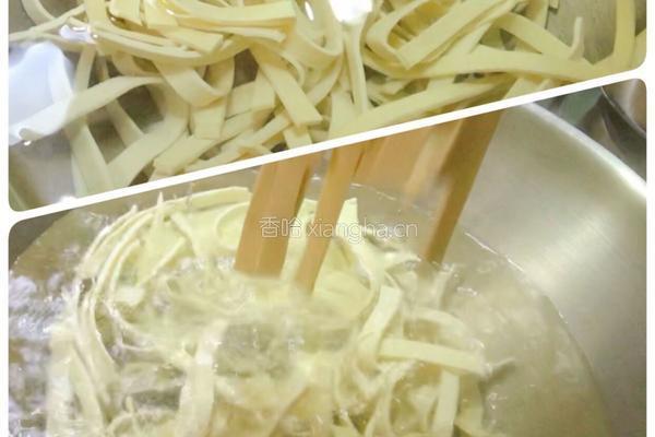 重庆地方特色菜—毛血旺的做法图解3