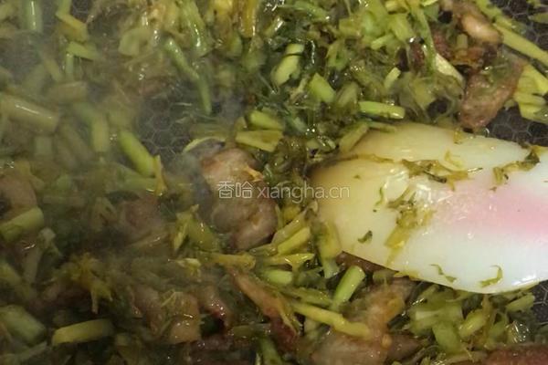 雪菜炒肉片的做法图解9