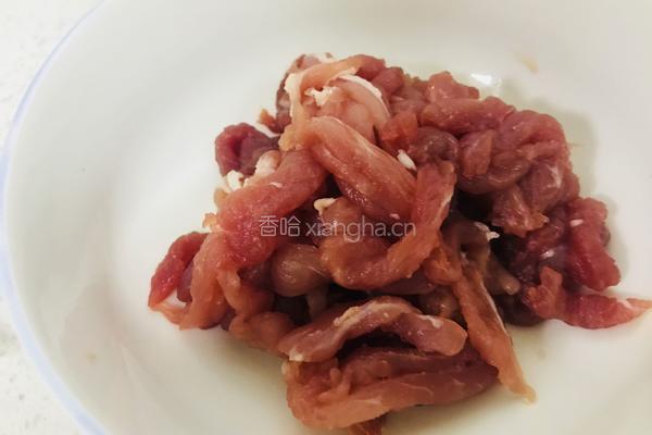 鱼香肉丝的做法图解1