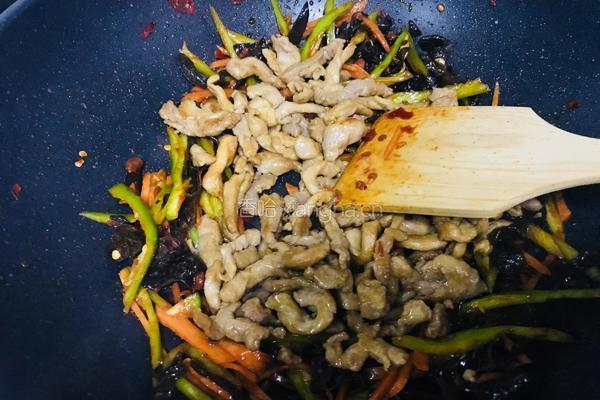 鱼香肉丝的做法图解11