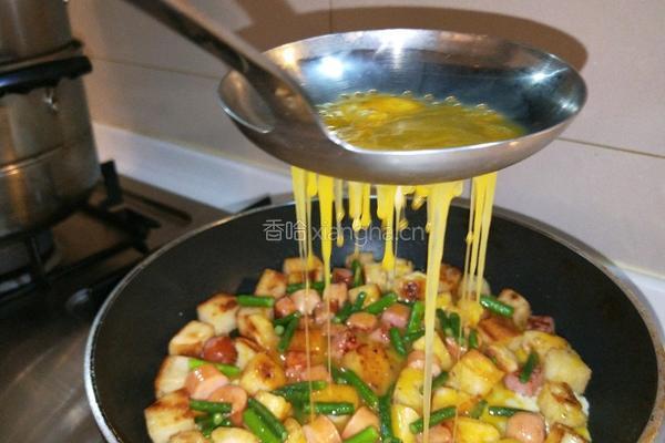 新文美食 网红馒头变身 鸡蛋火腿饼的做法图解11