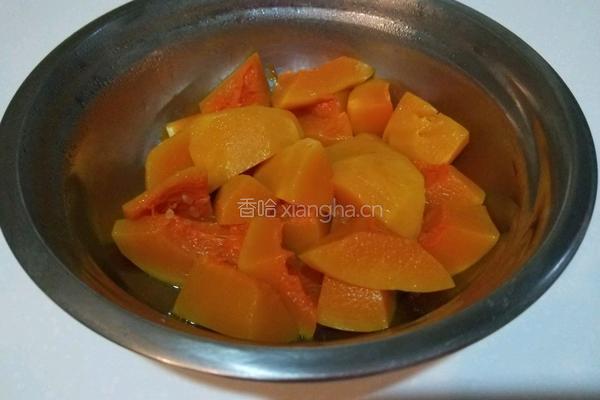 新文美食 南瓜红糖饼的做法图解1