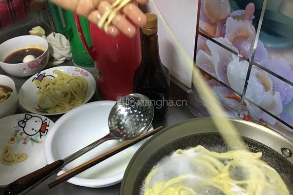 手工面条的做法图解3