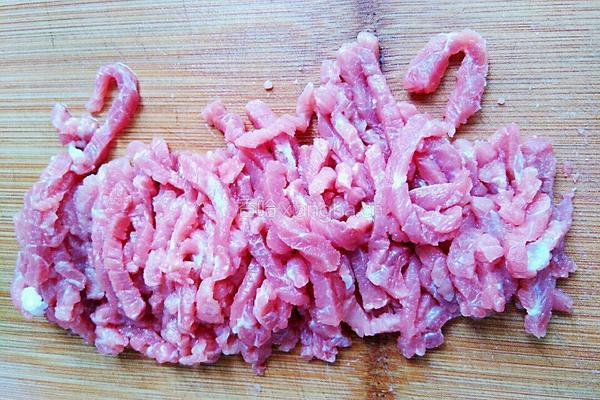 辣椒炒牛肉的做法图解2