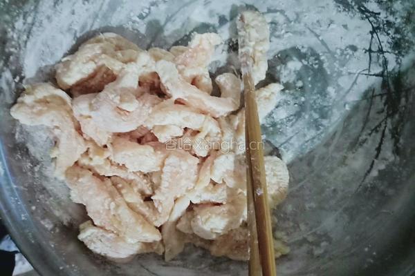 糖醋里脊的做法图解3