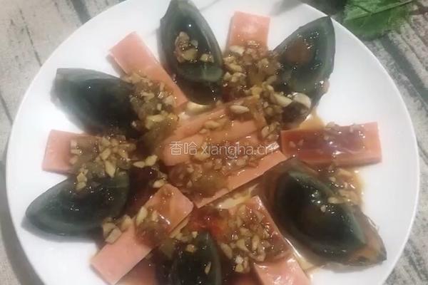 凉拌松花蛋的做法图解4