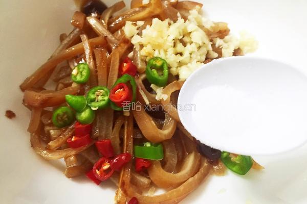 凉拌猪肉皮的做法图解9