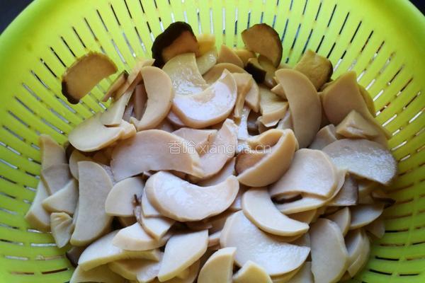 凉拌杏鲍菇的做法图解3