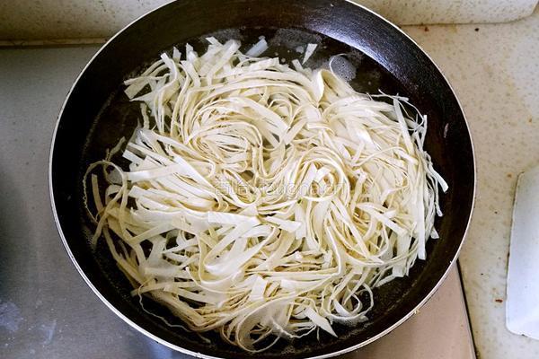 凉拌油豆皮的做法图解4