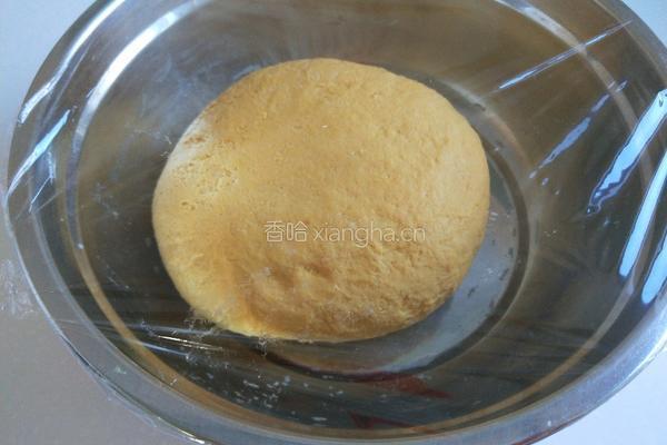 新文美食 南瓜玫瑰细沙包的做法图解6
