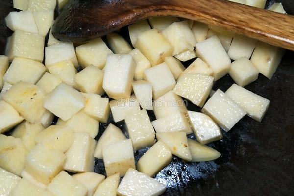 牛肉咖喱饭的做法图解5