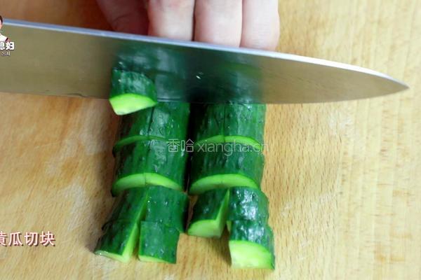 清爽开胃的韩式土豆苹果沙拉的做法图解2