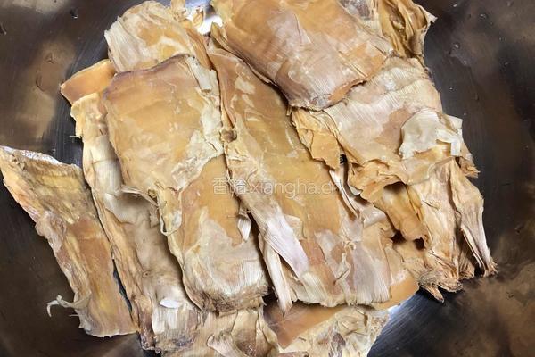 笋干烧肉的做法图解1