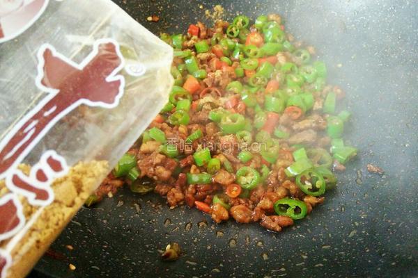 辣子肉的做法图解6