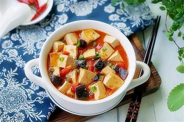 白豆腐烧皮蛋的做法图解8