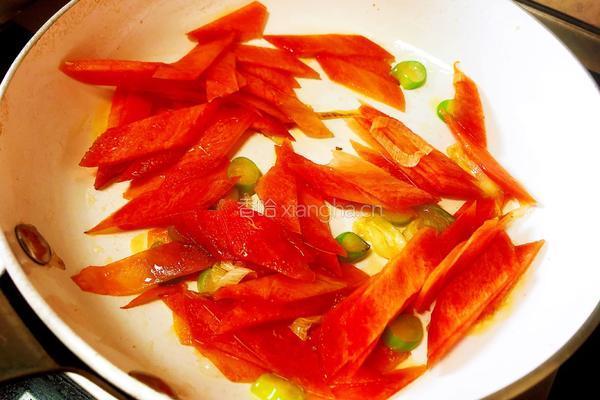 西兰花炒蛋的做法图解7