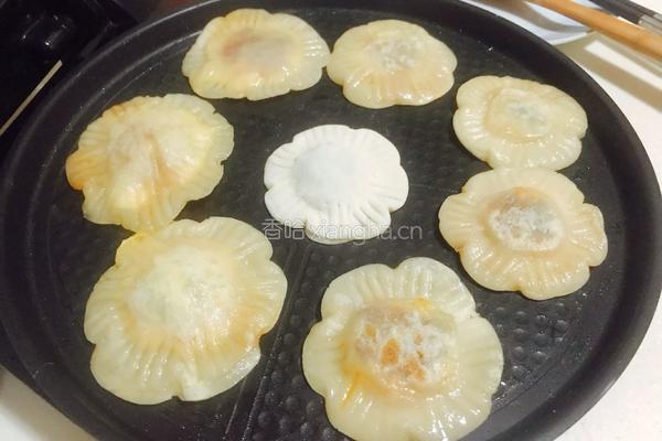饺子皮鸡蛋灌饼的做法图解5