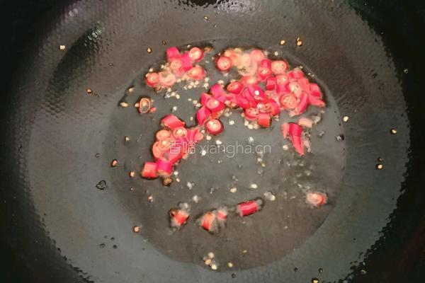 凉拌紫甘蓝的做法图解4