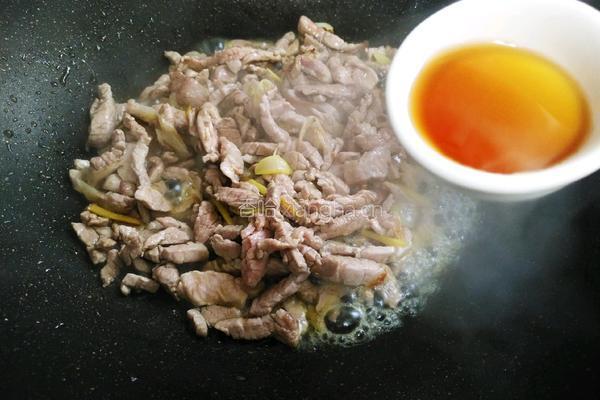  花菇片炒猪内脊的做法图解7