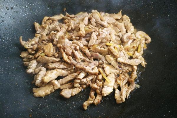 花菇片炒猪内脊的做法图解10