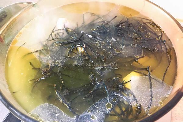 四川—核桃花炖土鸡的做法图解7