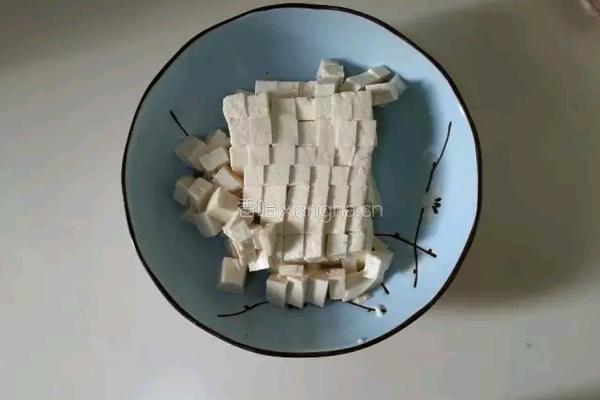 麻婆豆腐的做法图解1