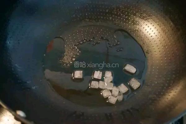 红烧肉煨蛋的做法图解2