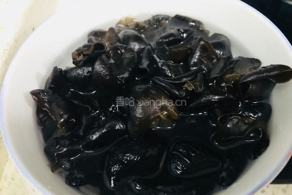 凉拌黑木耳的做法图解5