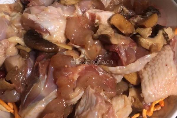 粤菜一虫草花香菇红枣鸡的做法图解5