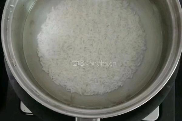 香蕉南瓜粥 (宝宝辅食）的做法图解2