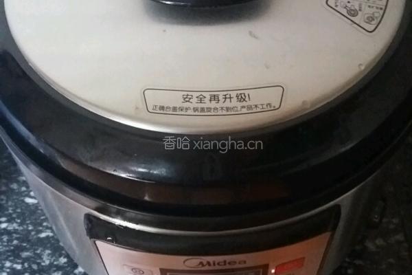 白切牛腱子的做法图解3