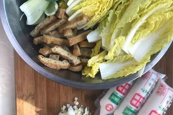 烧玉子豆腐的做法图解1