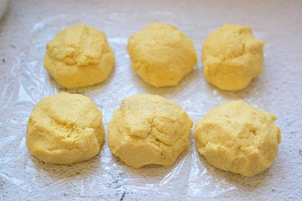 玉米面豆渣饼的做法图解4