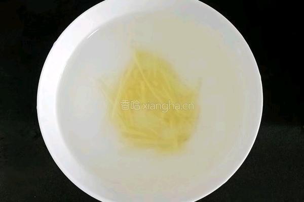 莲藕牛肉粒粒面 (宝宝辅食）的做法图解1