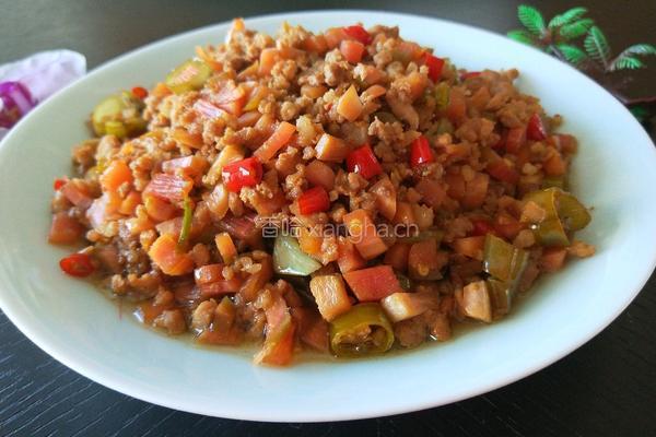北京特色菜 泡菜炒肉末的做法图解14