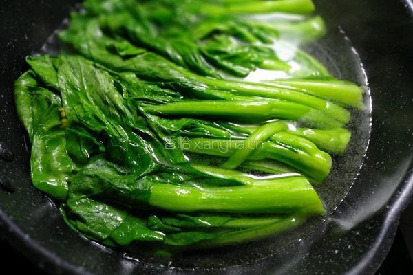 酱灼菜心的做法图解4