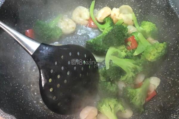 粤式—西兰花炒虾仁的做法图解12