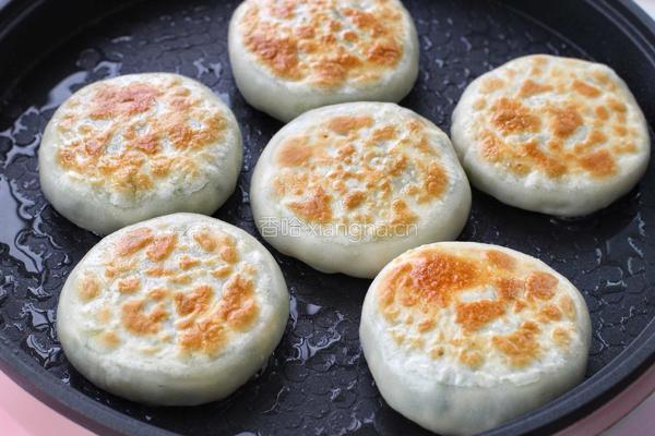韭菜虾皮鸡蛋馅饼的做法图解10