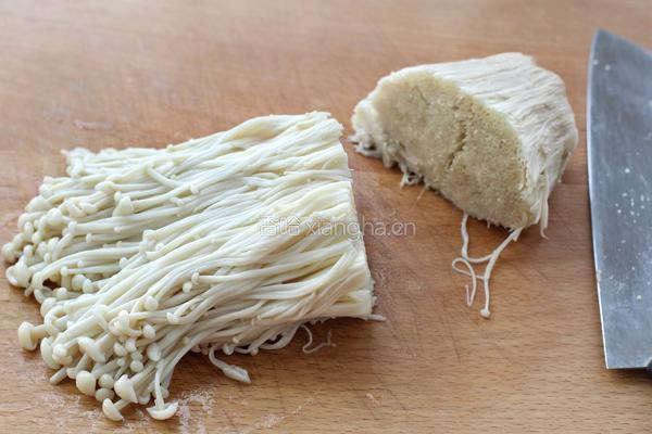 香煎培根金针菇卷的做法图解3