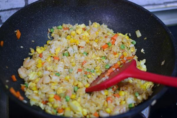 虾仁五彩炒饭的做法图解12