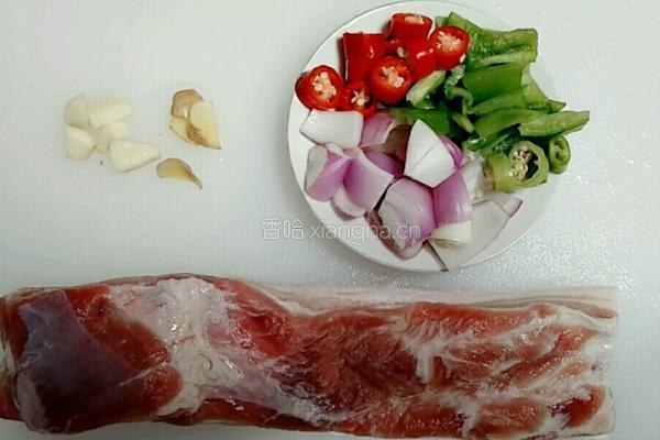 农家小炒肉的做法图解1
