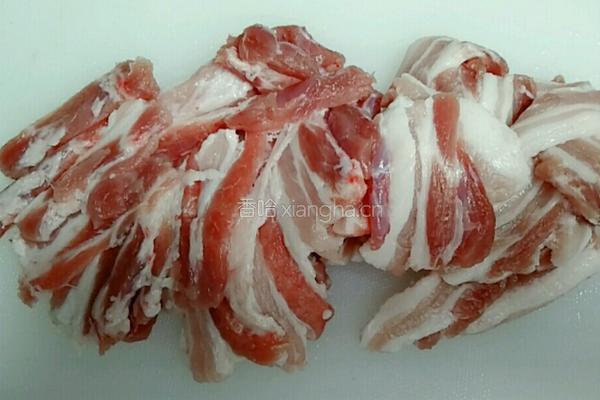 农家小炒肉的做法图解2